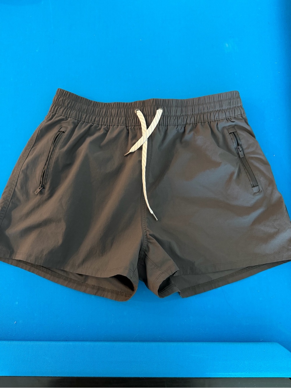 Vuori Black Athletic Shorts with Contrast Drawstring